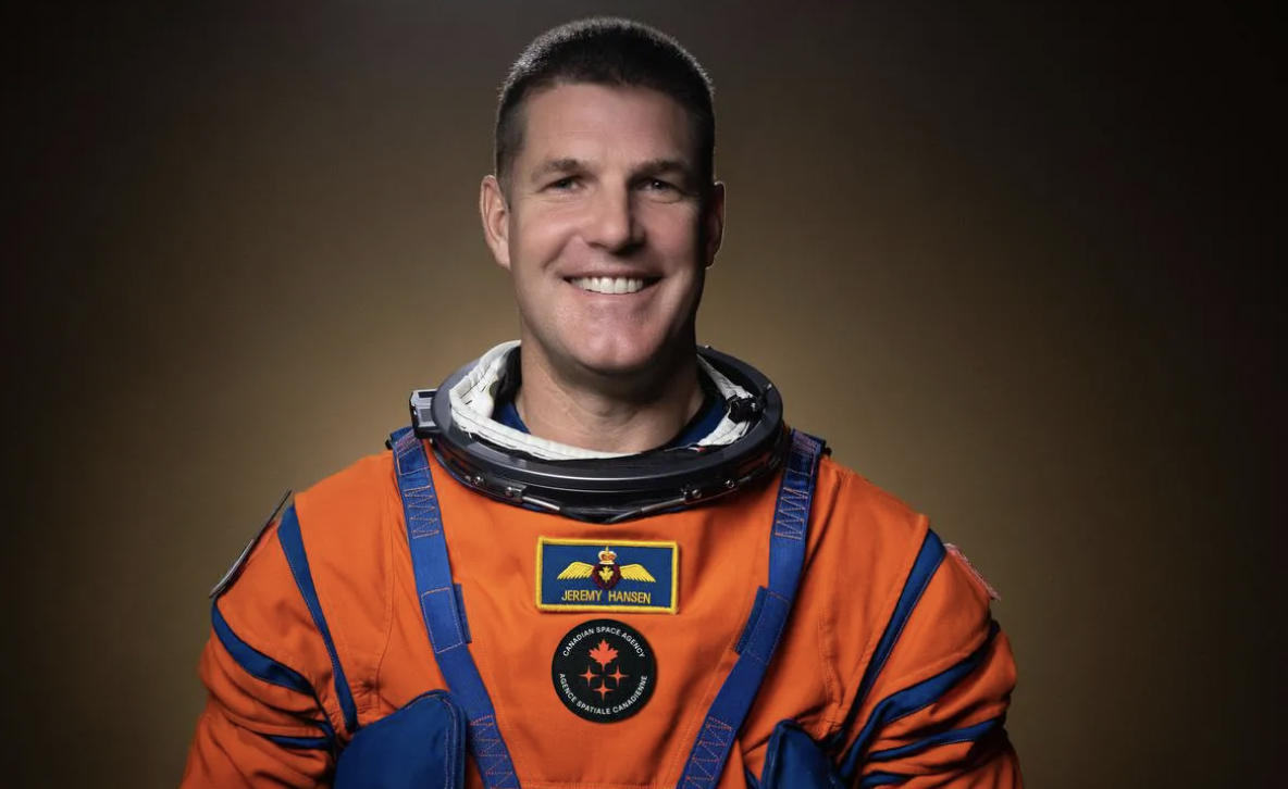 First Canadian To Orbit Moon In Attempt To Find Affordable Housing first-canadian-to-orbit-moon-in-attempt-to-find-affordable-housing